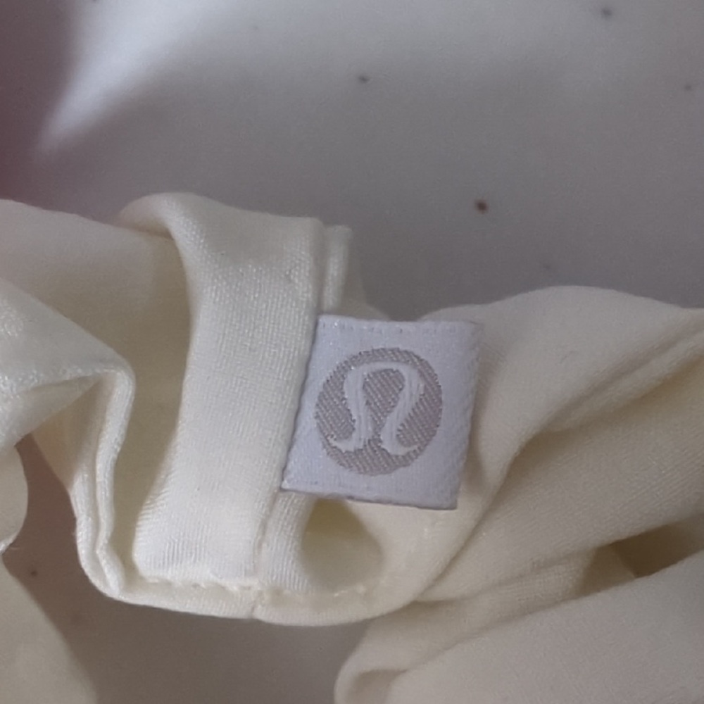 Lululemon Athletica Cream and Pink Hair Accessories - Picture 4 of 4
